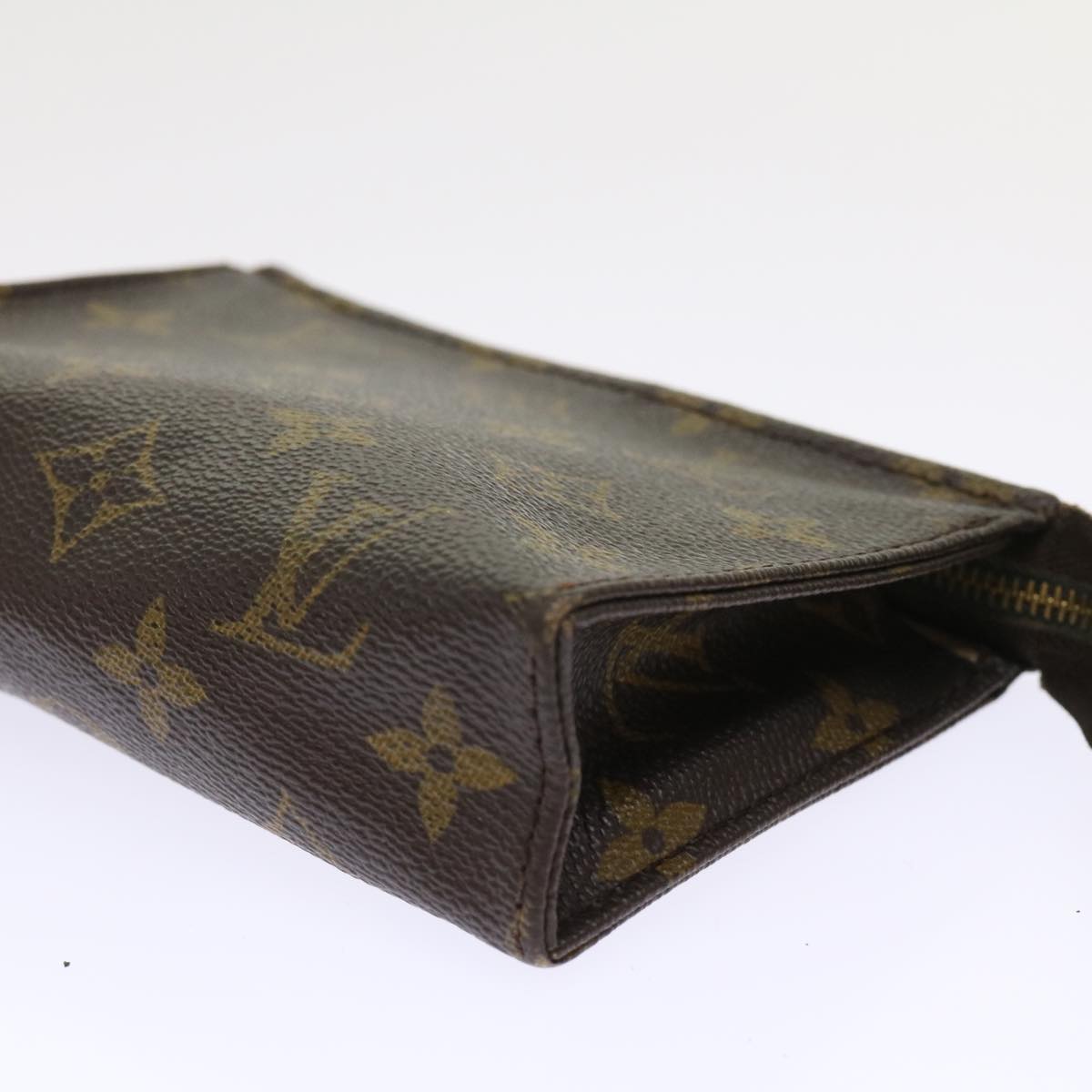 LOUIS VUITTON Monogram Poche Toilette 15 Pouch M47546 LV 46289