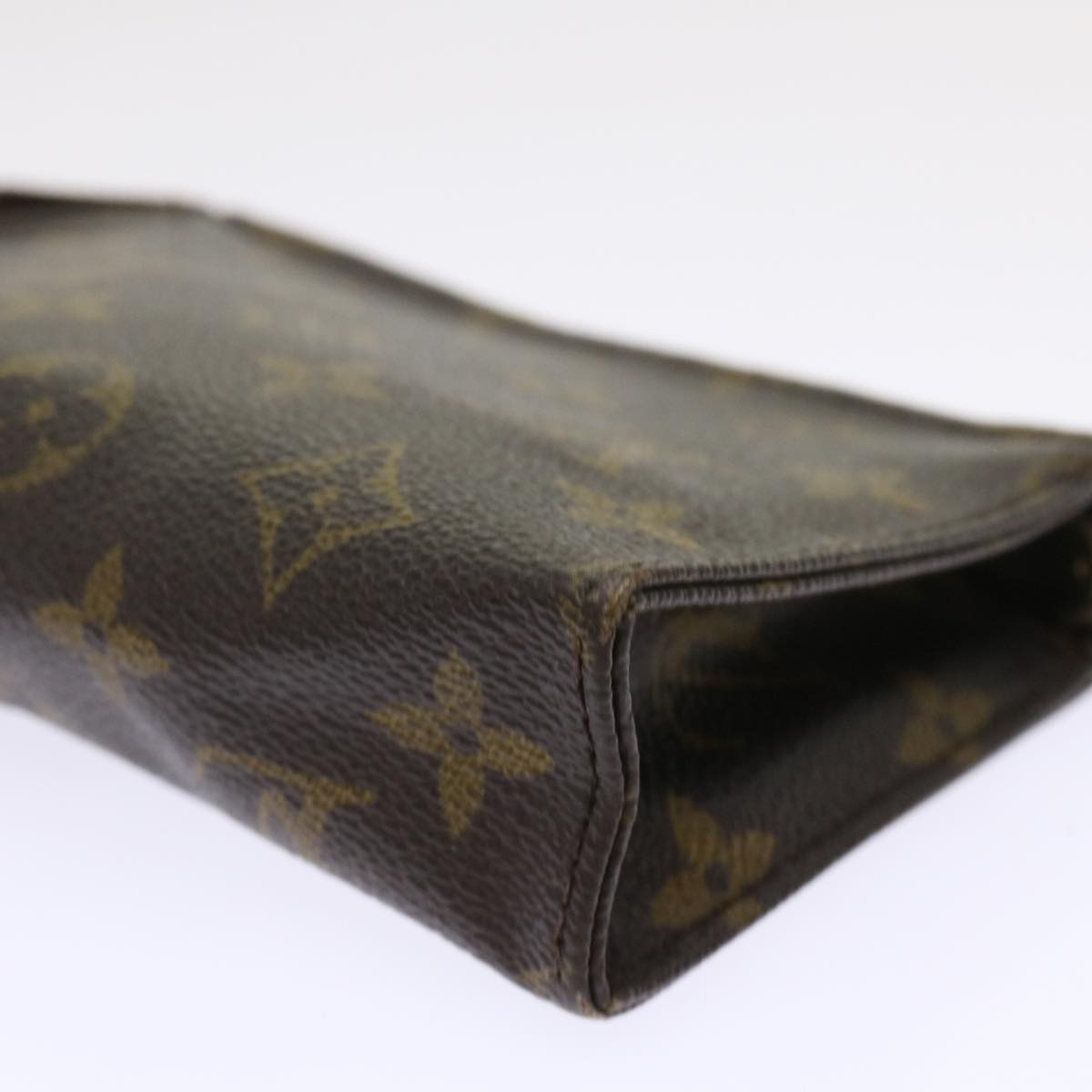 LOUIS VUITTON Monogram Poche Toilette 15 Pouch M47546 LV 46289
