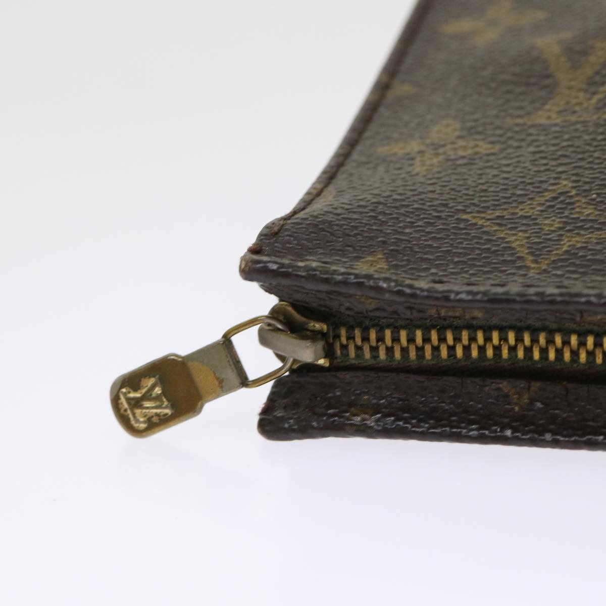 LOUIS VUITTON Monogram Poche Toilette 15 Pouch M47546 LV 46289