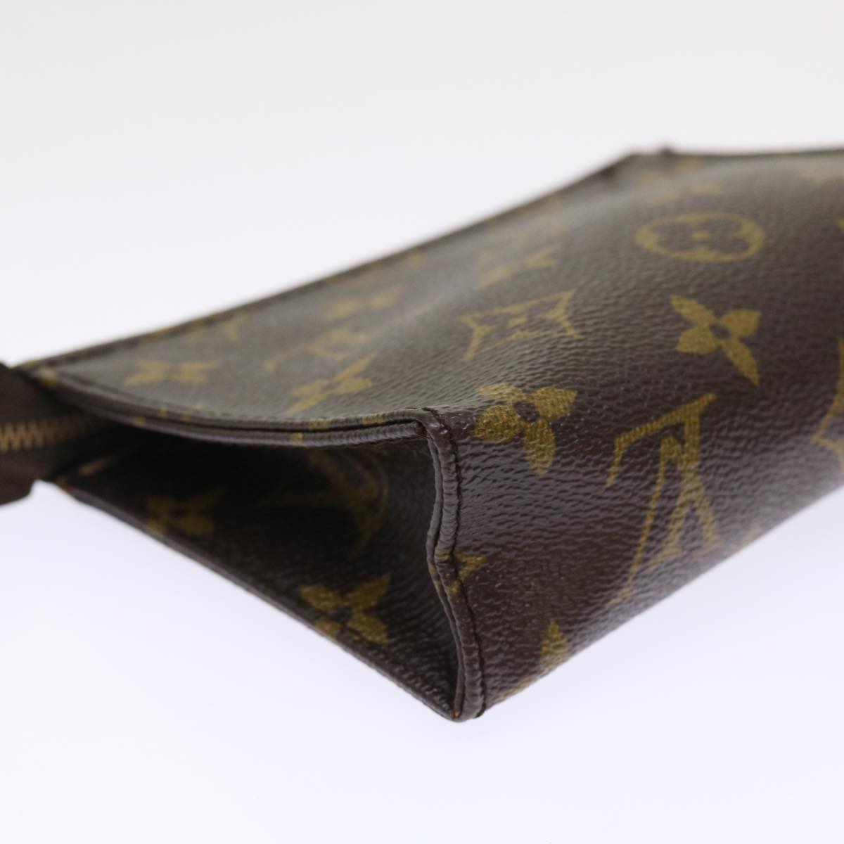 LOUIS VUITTON Monogram Poche Toilette 15 Pouch M47546 LV 46290