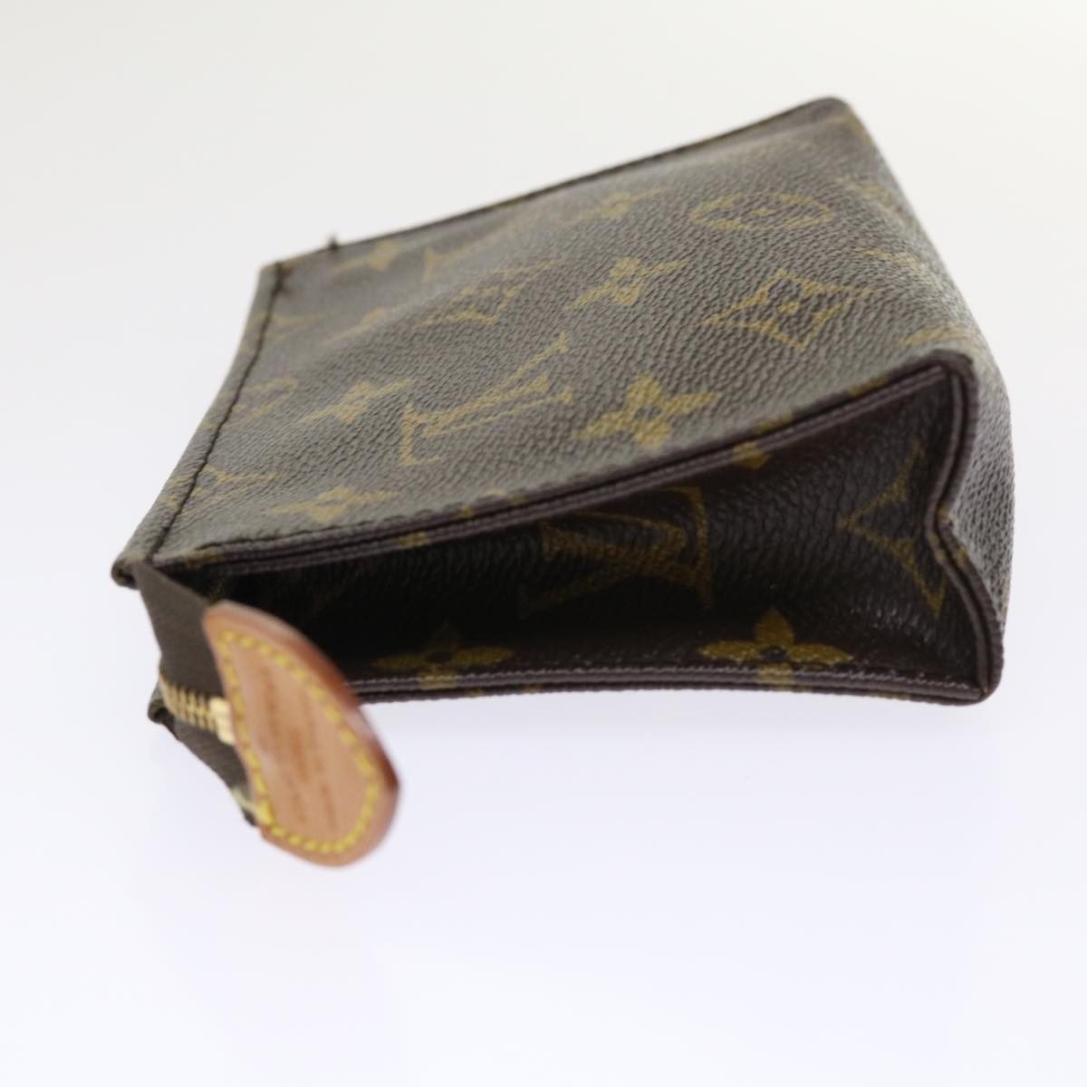 LOUIS VUITTON Monogram Poche Toilette 15 Pouch M47546 LV 46290
