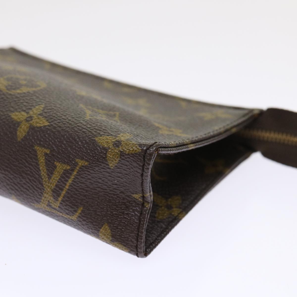 LOUIS VUITTON Monogram Poche Toilette 15 Pouch M47546 LV 46290
