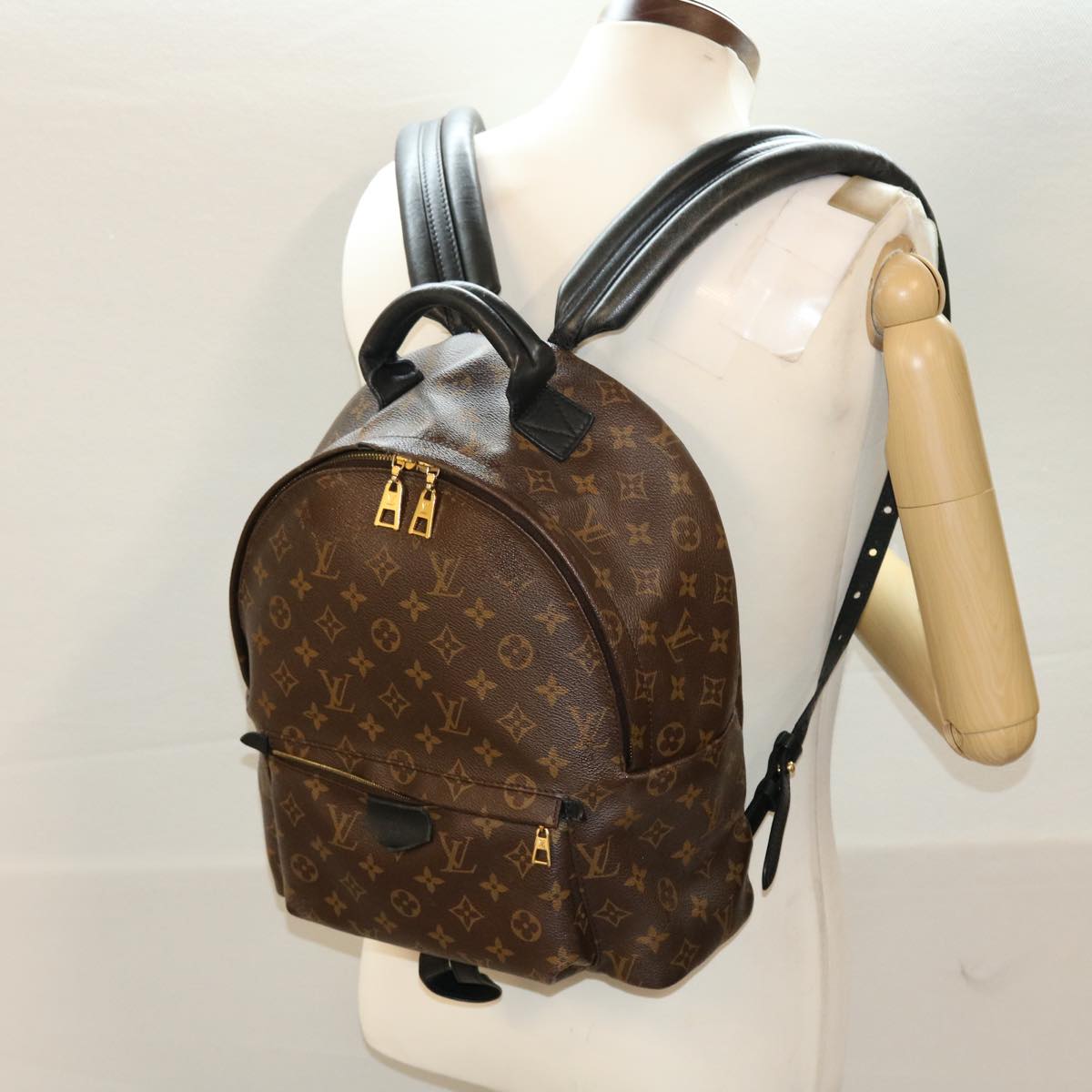 LOUIS VUITTON Monogram Palm Springs MM Backpack M44874 LV 46297