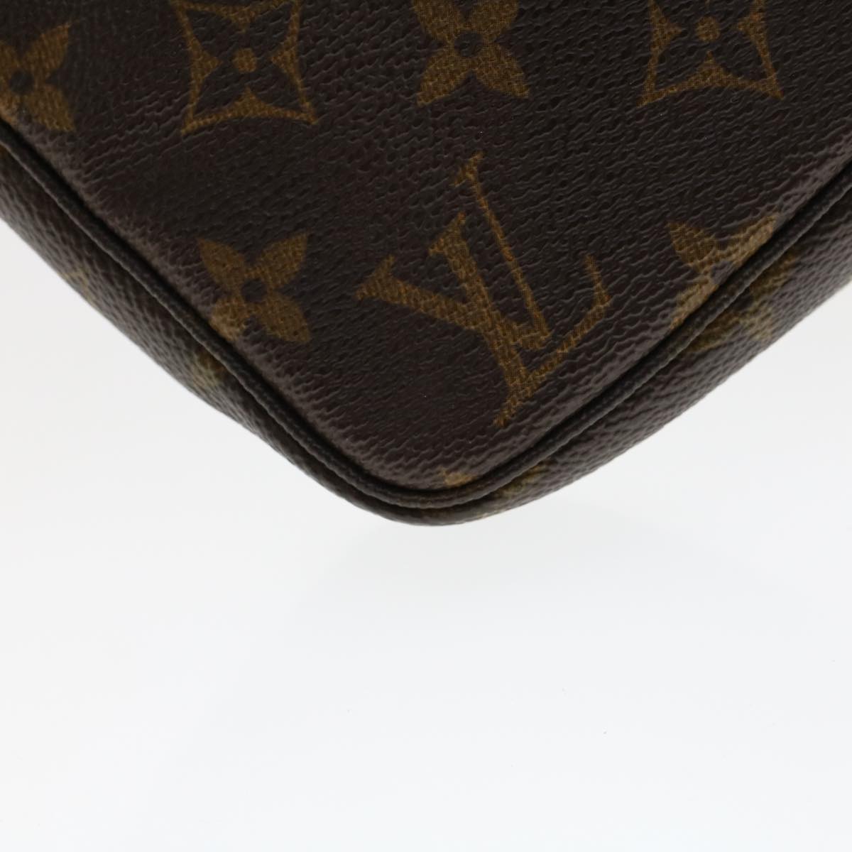 LOUIS VUITTON Monogram Pochette Accessoires Pouch M51980 LV 46330