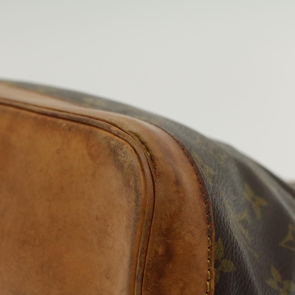 LOUIS VUITTON Monogram Alma Hand Bag M51130 LV 46354