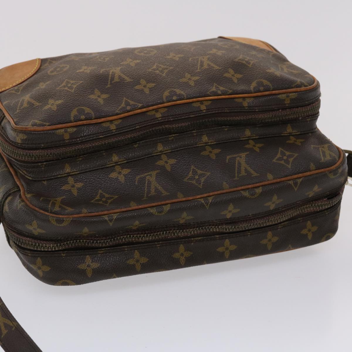 LOUIS VUITTON Monogram Nile Shoulder Bag M45244 LV 46360