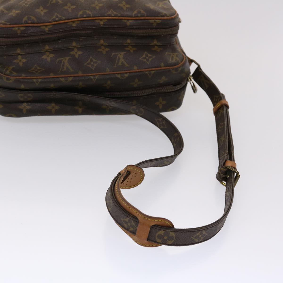LOUIS VUITTON Monogram Nile Shoulder Bag M45244 LV 46360