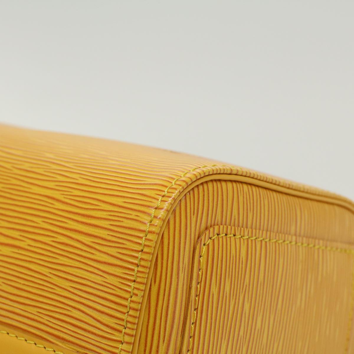 LOUIS VUITTON Epi Speedy 25 Hand Bag Tassili Yellow M43019 LV 46378