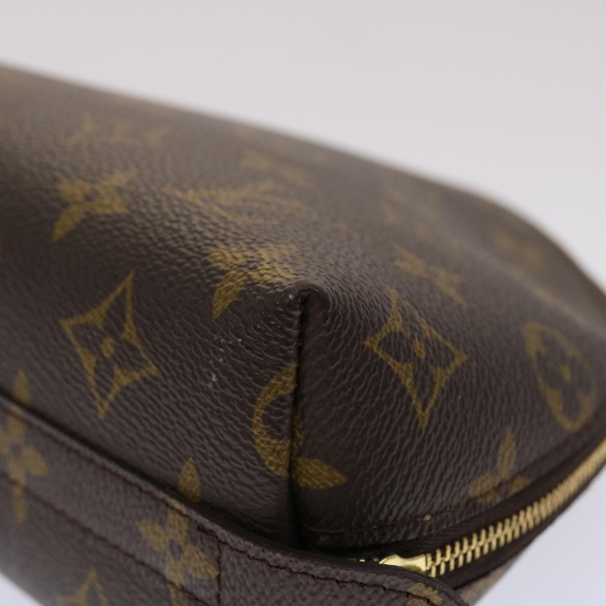 LOUIS VUITTON Monogram Trousse Demi Ronde Cosmetic Pouch M47520 LV 46397