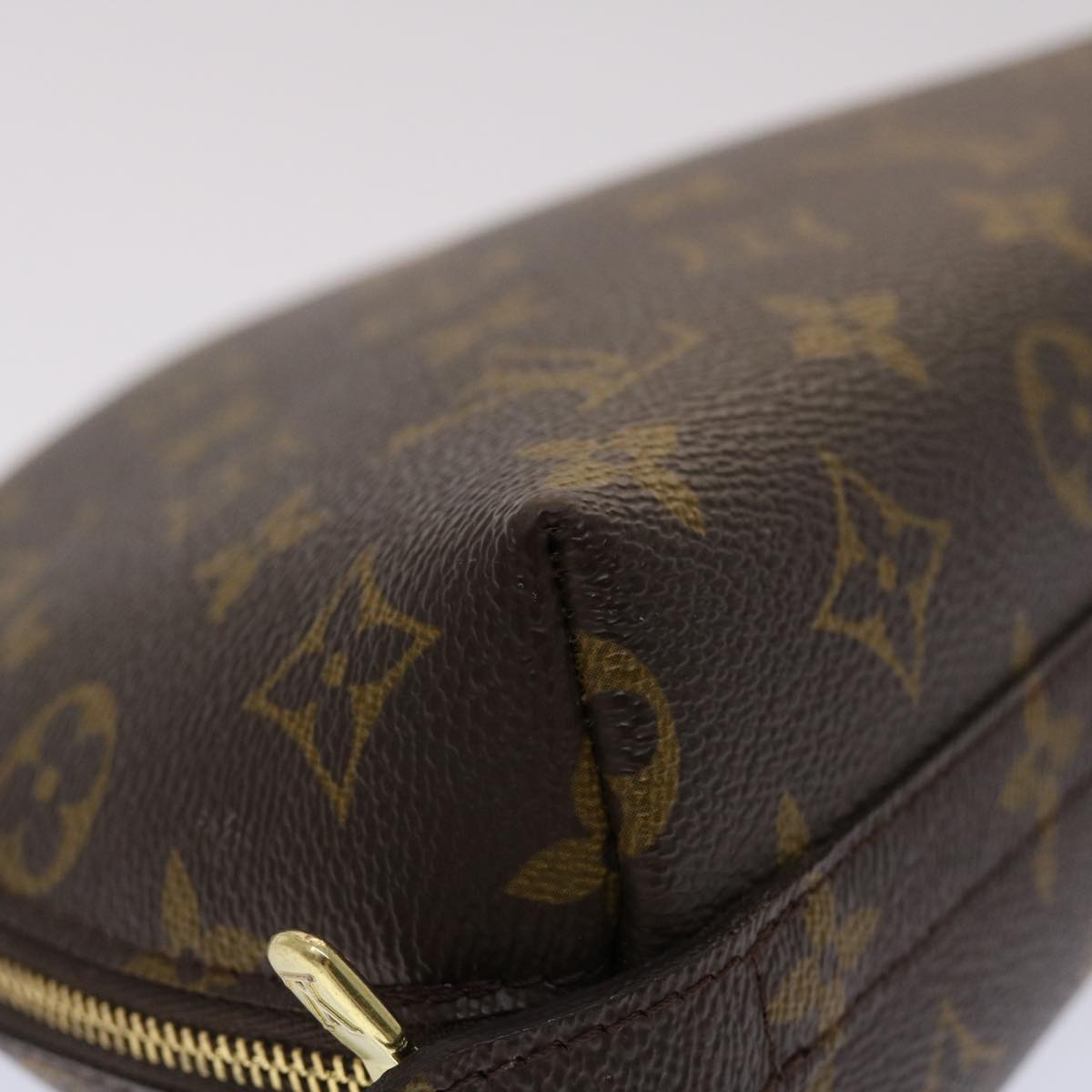 LOUIS VUITTON Monogram Trousse Demi Ronde Cosmetic Pouch M47520 LV 46397