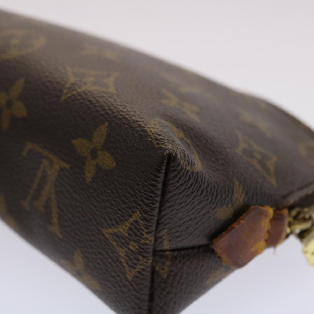 LOUIS VUITTON Monogram Pochette Cosmetic PM Cosmetic Pouch M47515 LV 46409