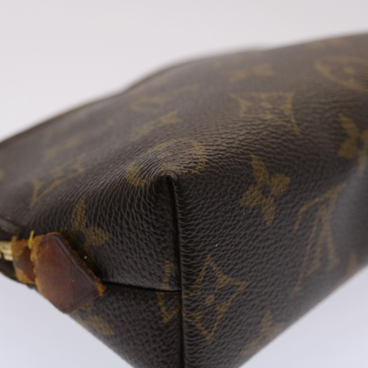 LOUIS VUITTON Monogram Pochette Cosmetic PM Cosmetic Pouch M47515 LV 46409