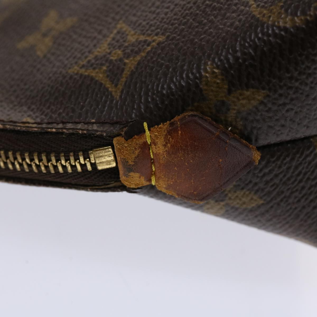 LOUIS VUITTON Monogram Pochette Cosmetic PM Cosmetic Pouch M47515 LV 46409