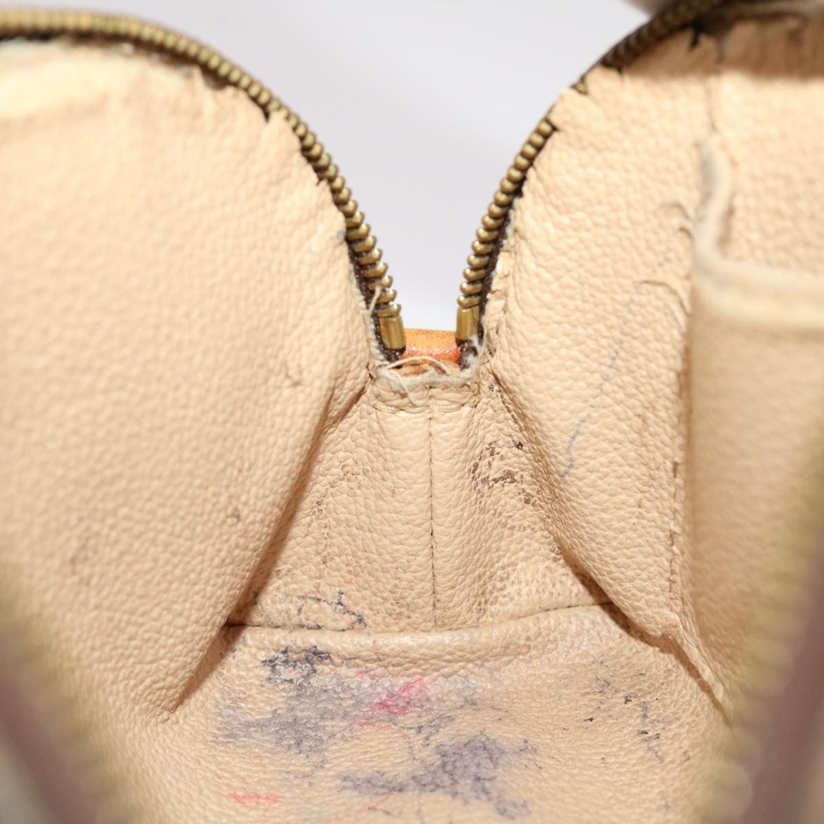LOUIS VUITTON Monogram Pochette Cosmetic PM Cosmetic Pouch M47515 LV 46409