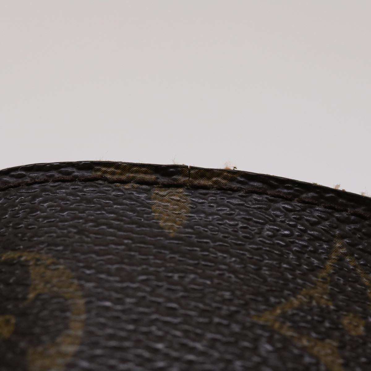 LOUIS VUITTON Monogram Pochette Cosmetic PM Cosmetic Pouch M47515 LV 46409
