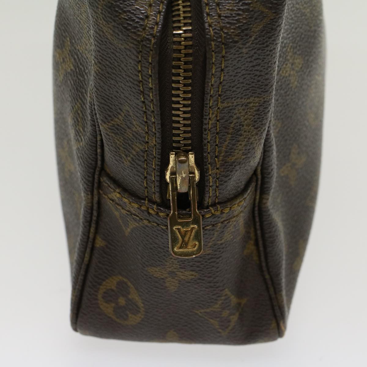 LOUIS VUITTON Monogram Trousse Toilette 28 Clutch Bag M47522 LV 46424