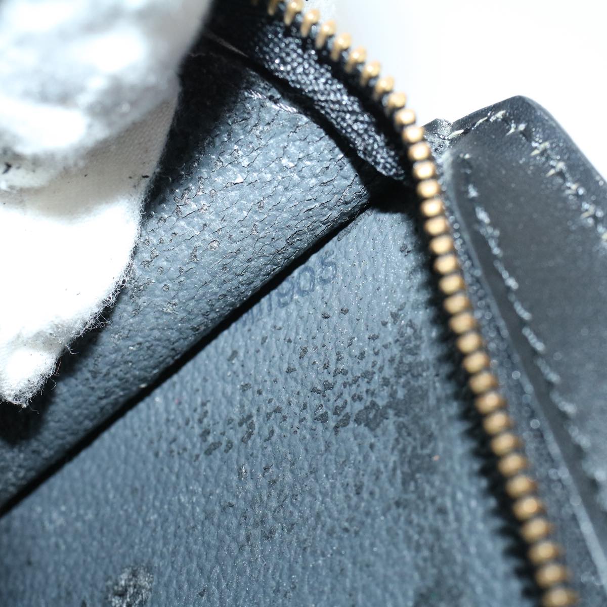 LOUIS VUITTON Epi Trousse Crete Clutch Bag Black M48402 LV 46434