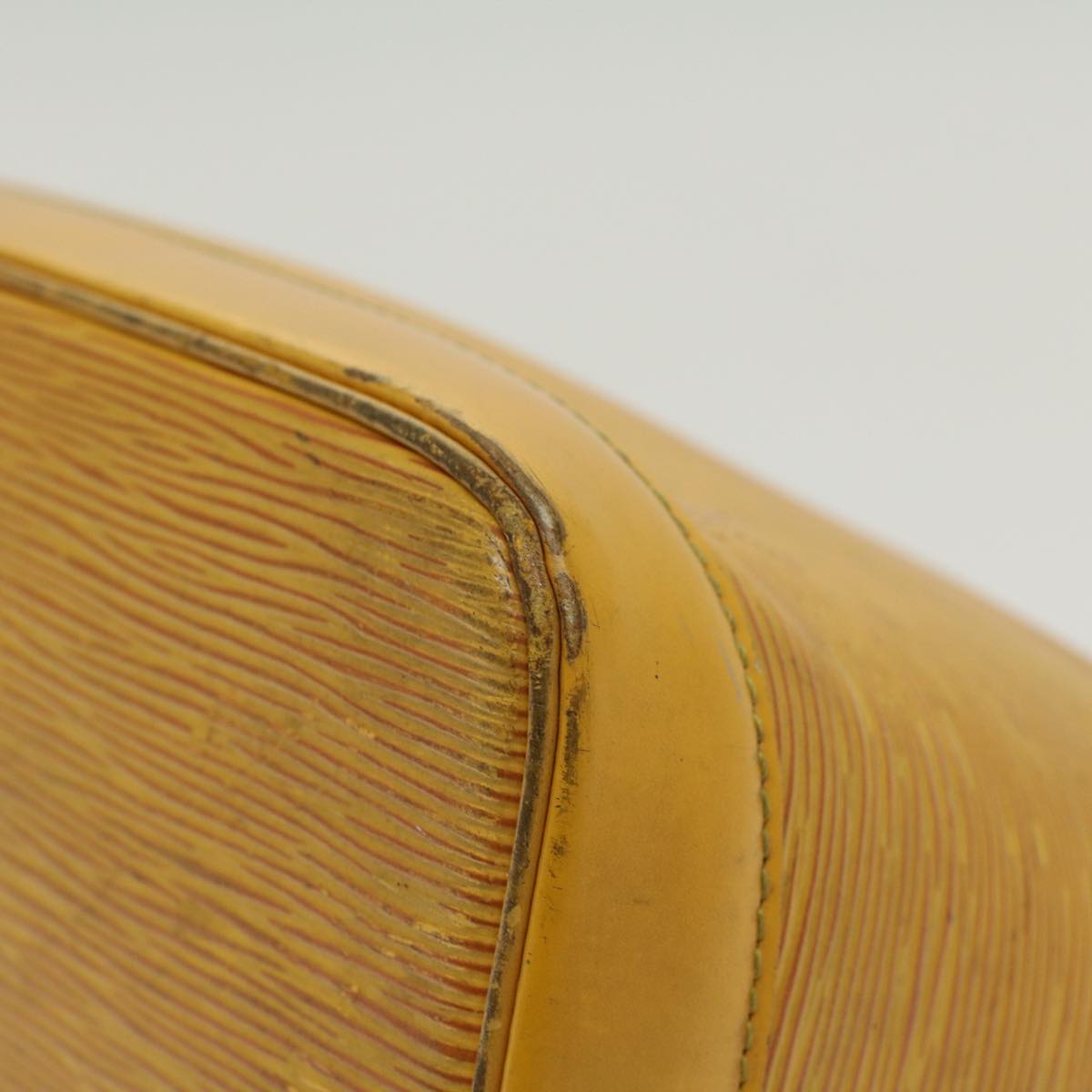 LOUIS VUITTON Epi Alma Hand Bag Tassili Yellow M52149 LV 46438
