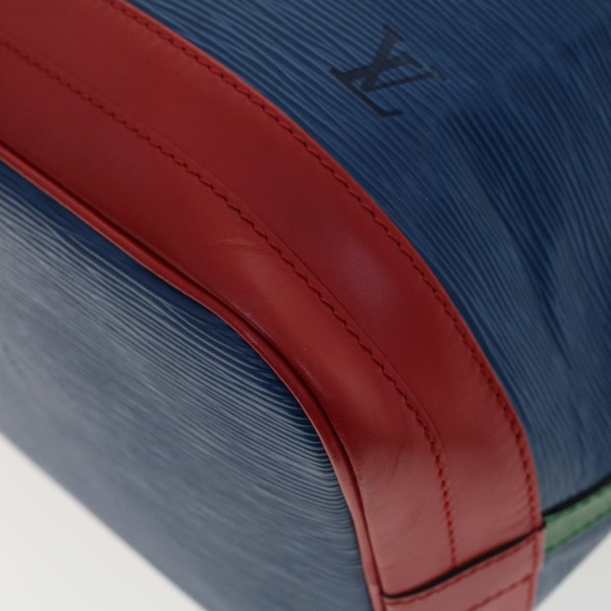 LOUIS VUITTON Epi Tricolor Noe Shoulder Bag Green Blue Red M44084 LV 46441