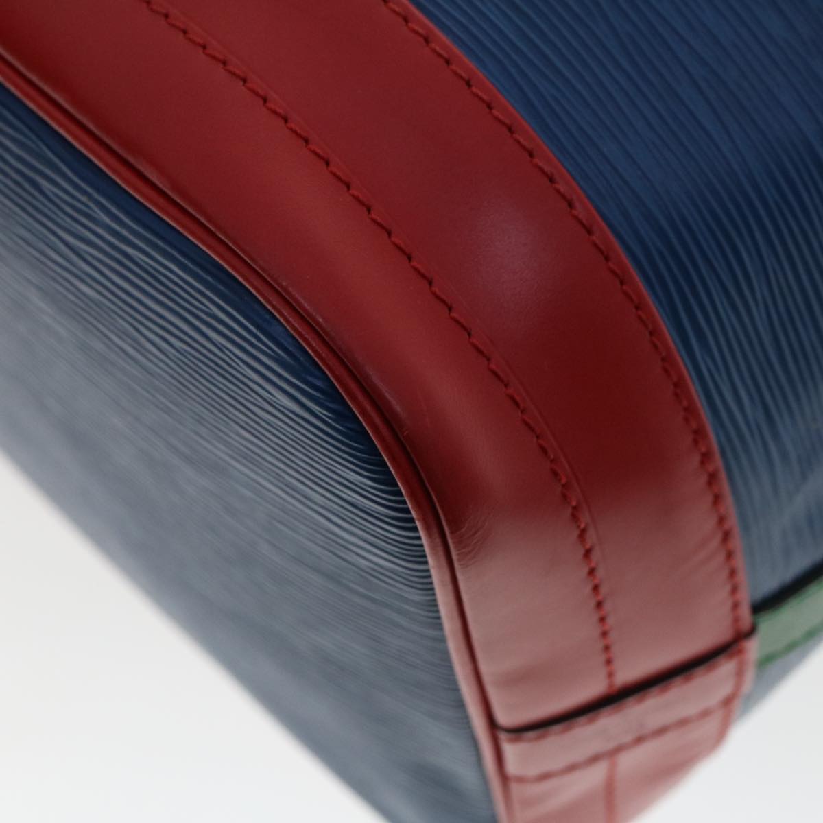 LOUIS VUITTON Epi Tricolor Noe Shoulder Bag Green Blue Red M44084 LV 46441