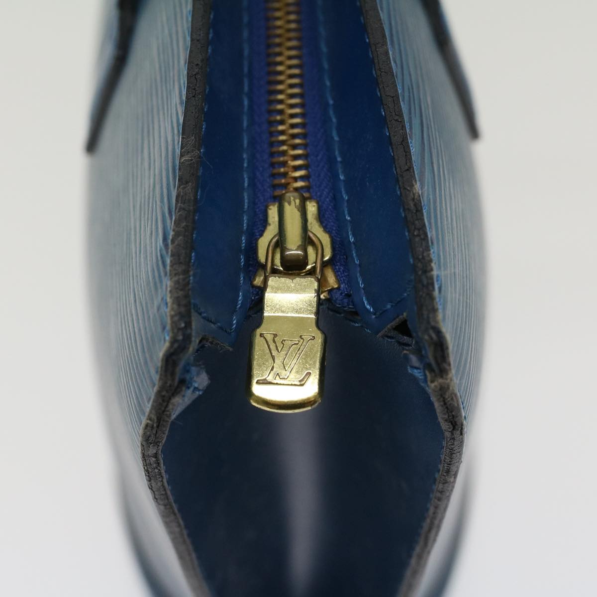 LOUIS VUITTON Epi Saint Jacques Hand Bag Blue M52265 LV 46445