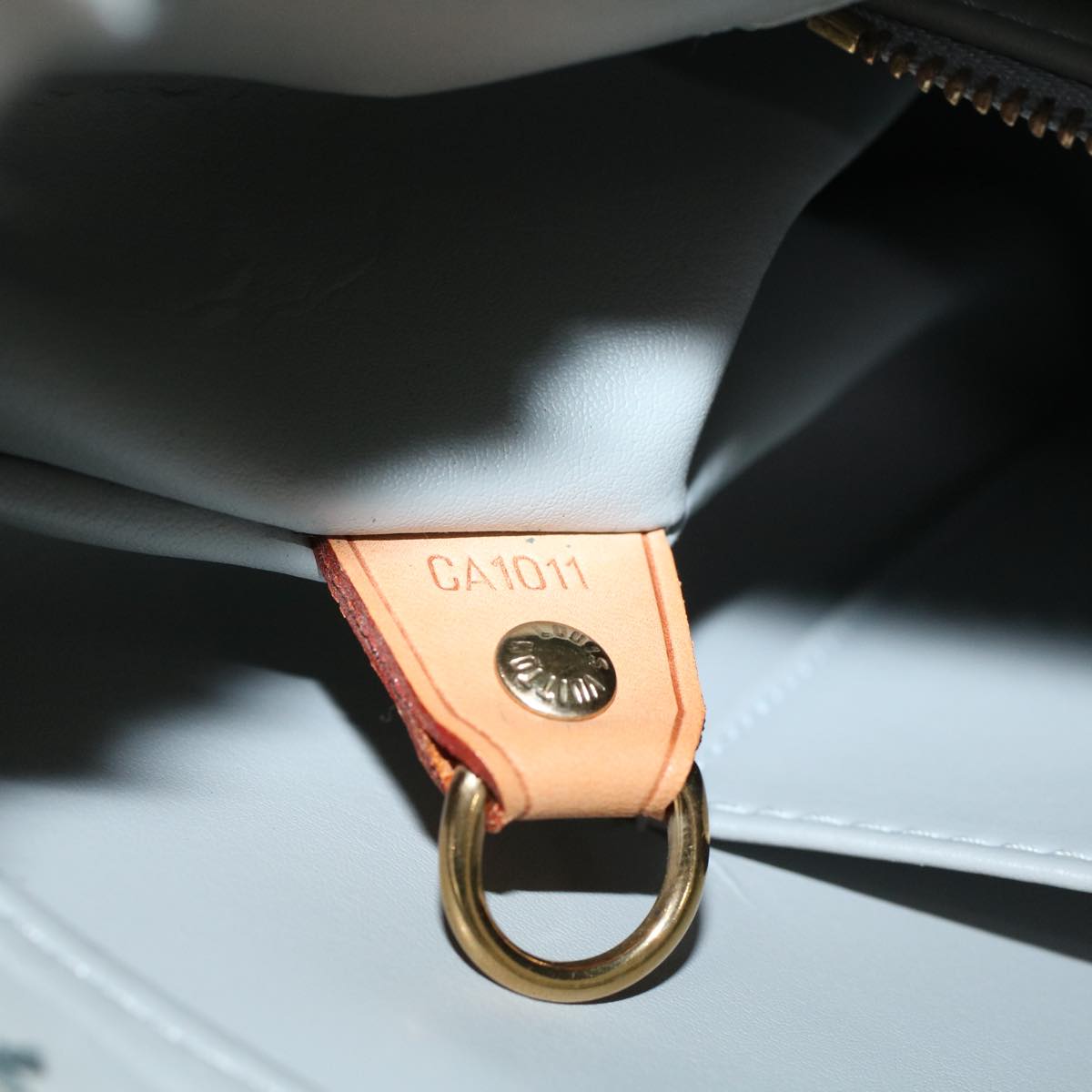 LOUIS VUITTON Monogram Vernis Houston Hand Bag Gris M91053 LV 46455