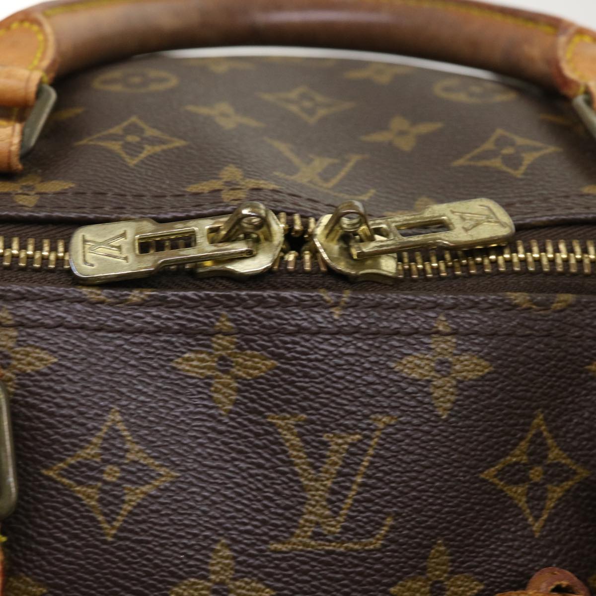 LOUIS VUITTON Monogram Keepall 60 Boston Bag M41422 LV 46522