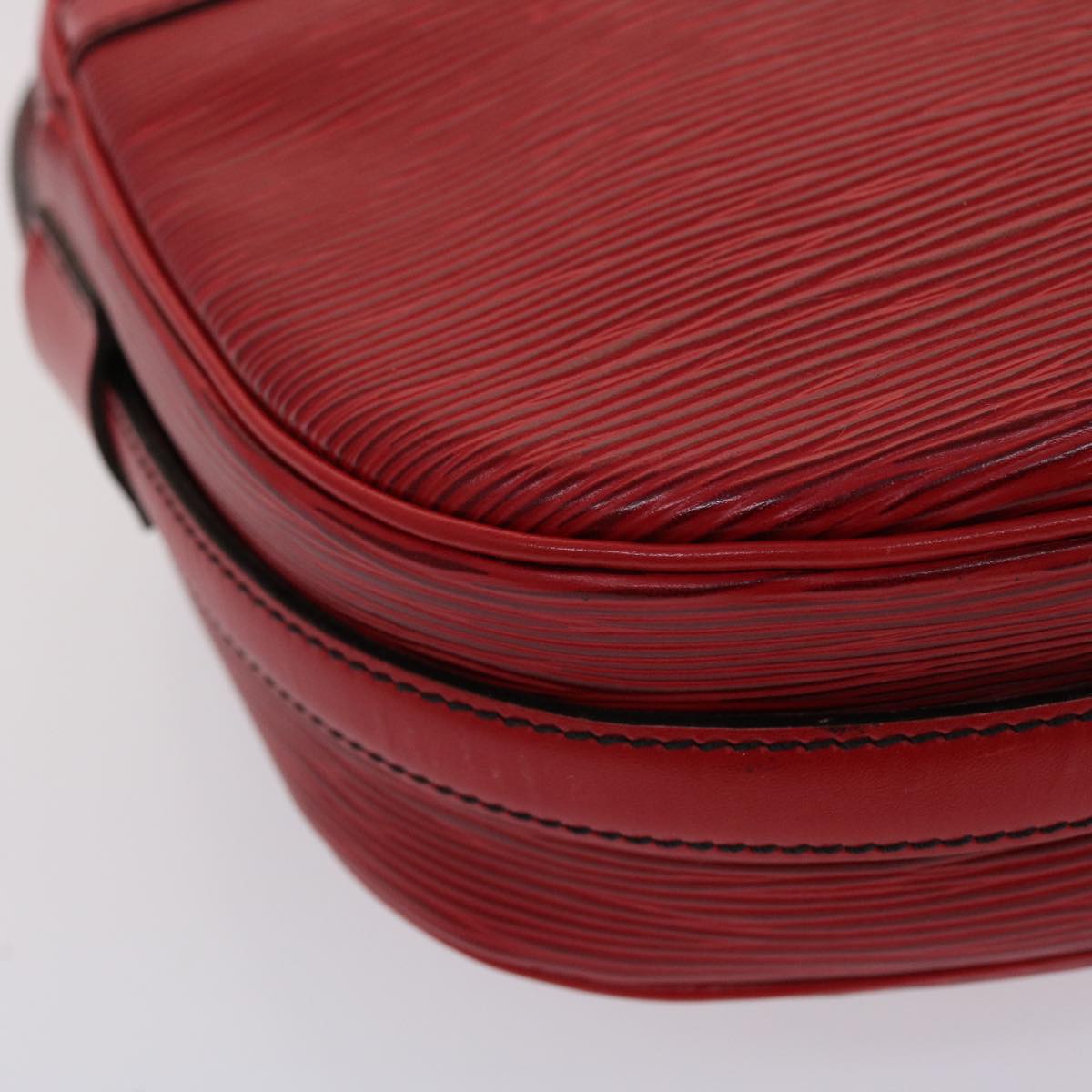 LOUIS VUITTON Epi June Feuille Shoulder Bag Red M52157 LV 46554