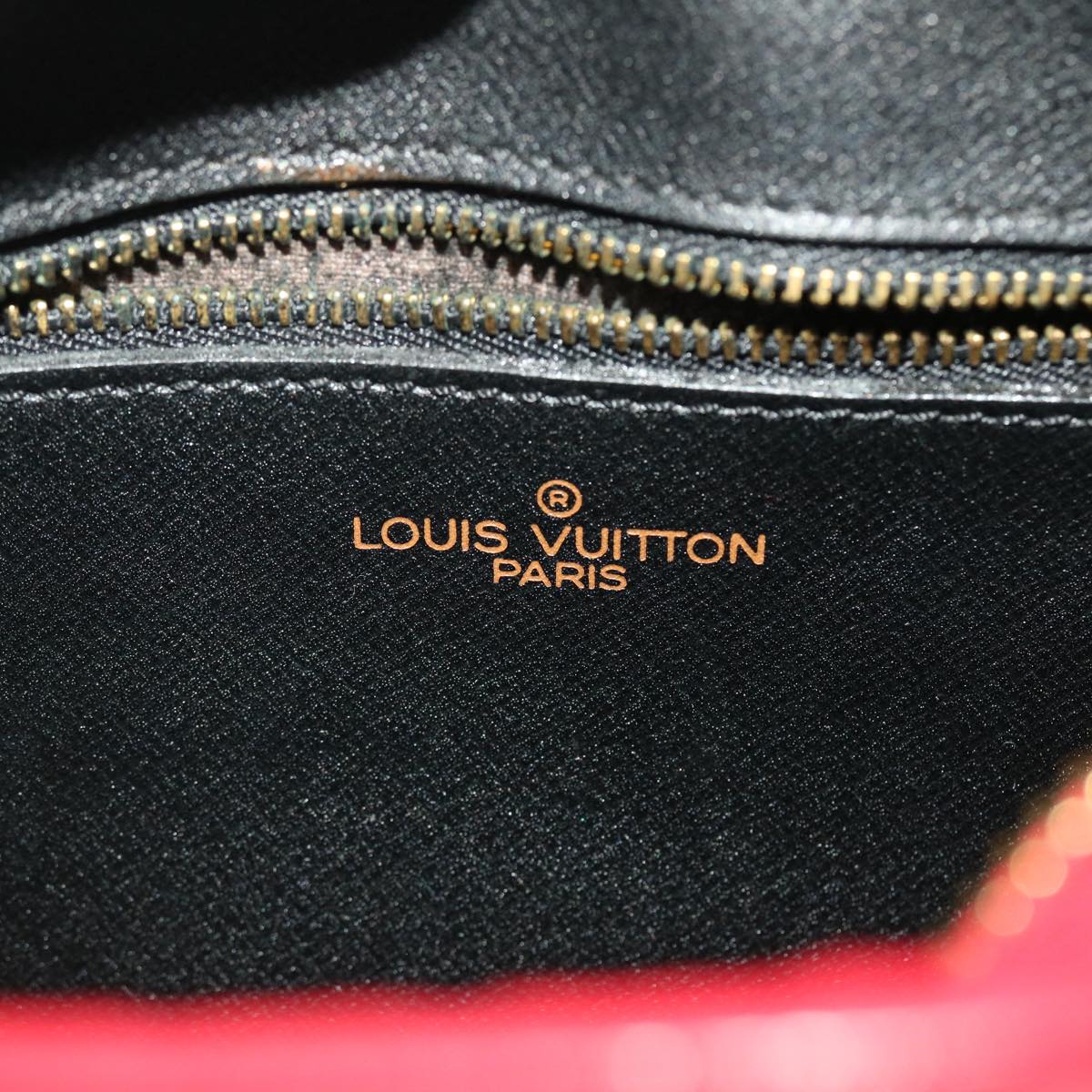 LOUIS VUITTON Epi June Feuille Shoulder Bag Red M52157 LV 46554