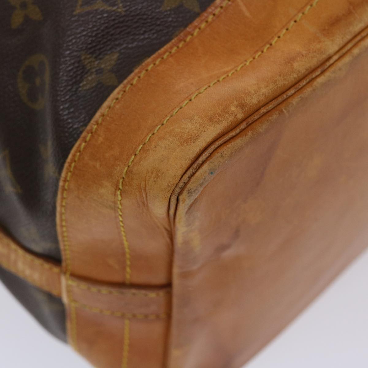 LOUIS VUITTON Monogram Noe Shoulder Bag M42224 LV 46561