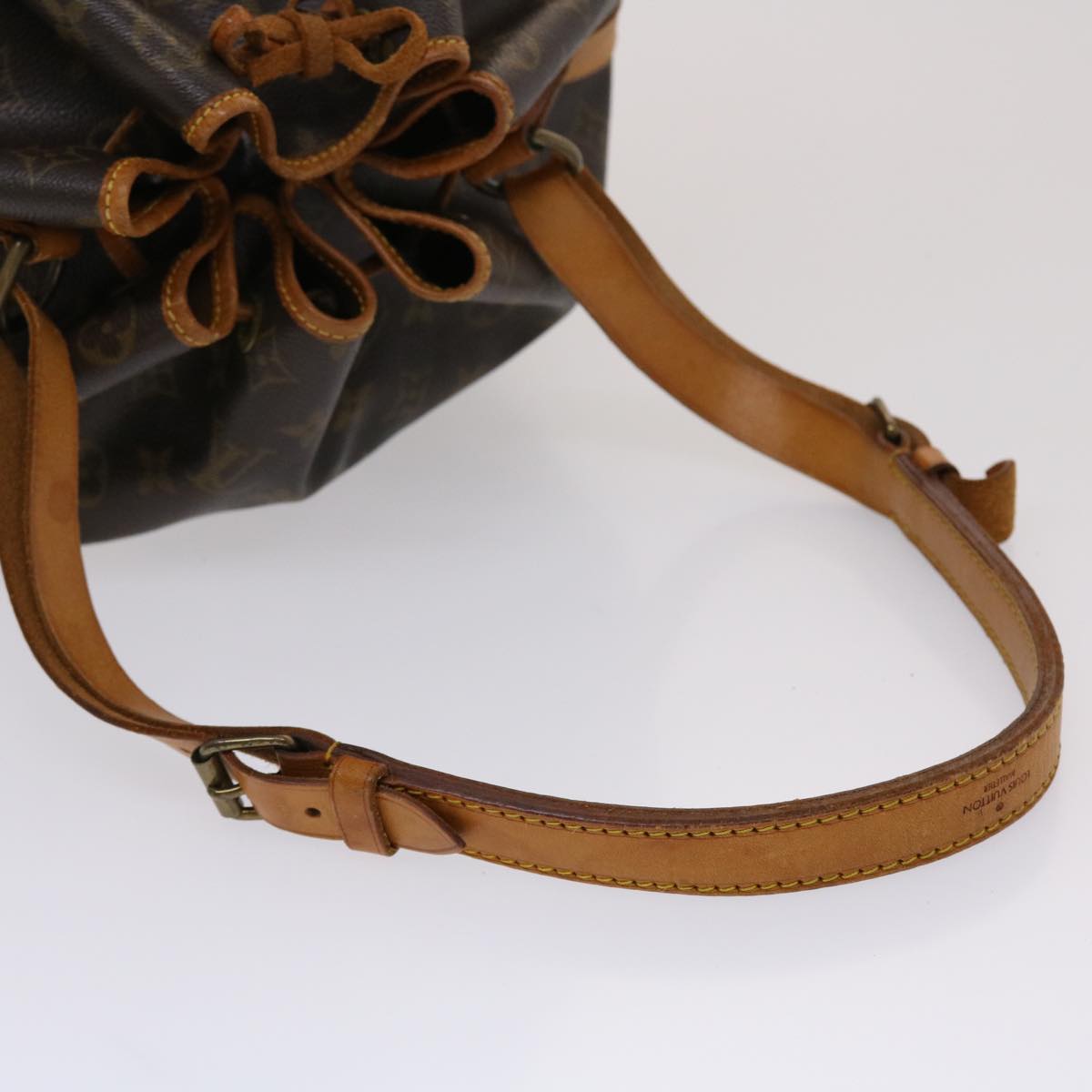 LOUIS VUITTON Monogram Noe Shoulder Bag M42224 LV 46561