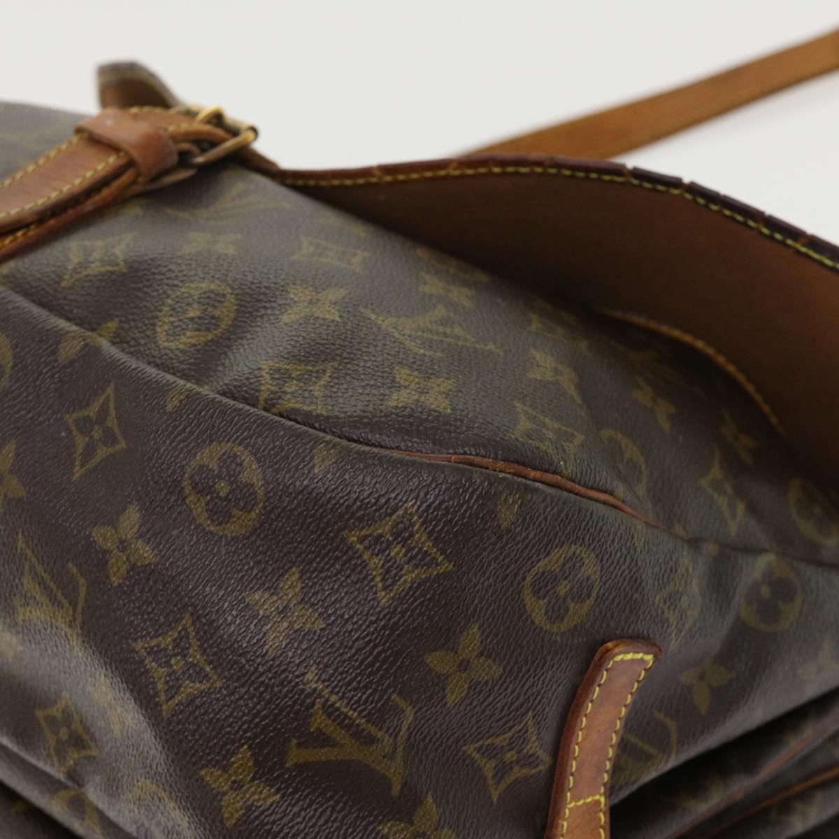 LOUIS VUITTON Monogram Saumur 35 Shoulder Bag M42254 LV 46574