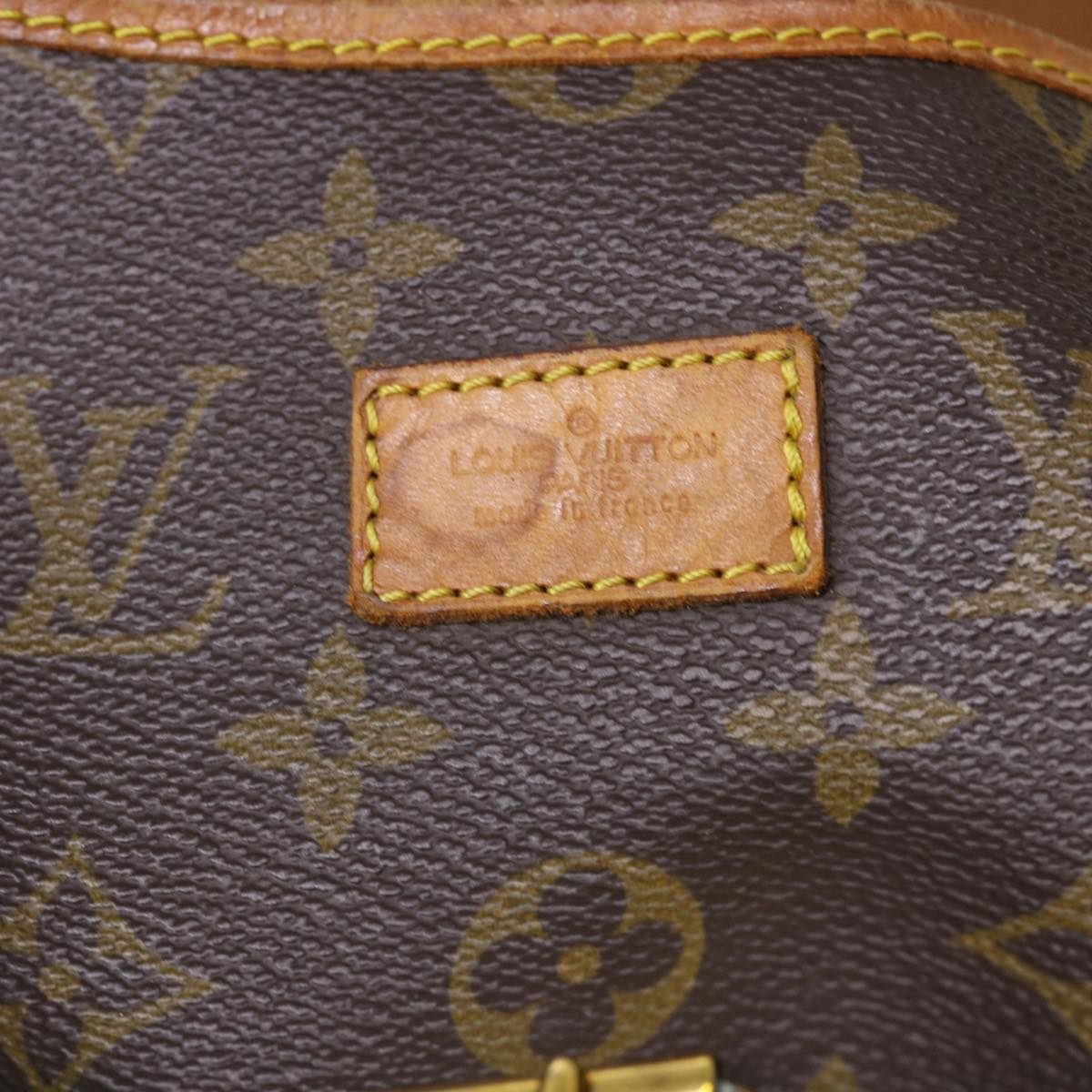 LOUIS VUITTON Monogram Saumur 35 Shoulder Bag M42254 LV 46574