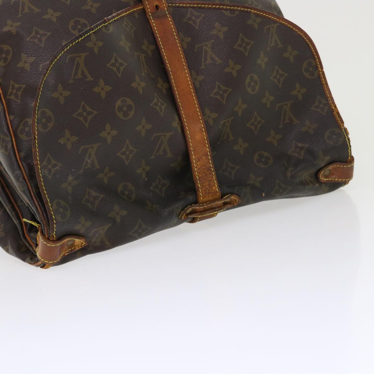 LOUIS VUITTON Monogram Saumur 35 Shoulder Bag M42254 LV 46574