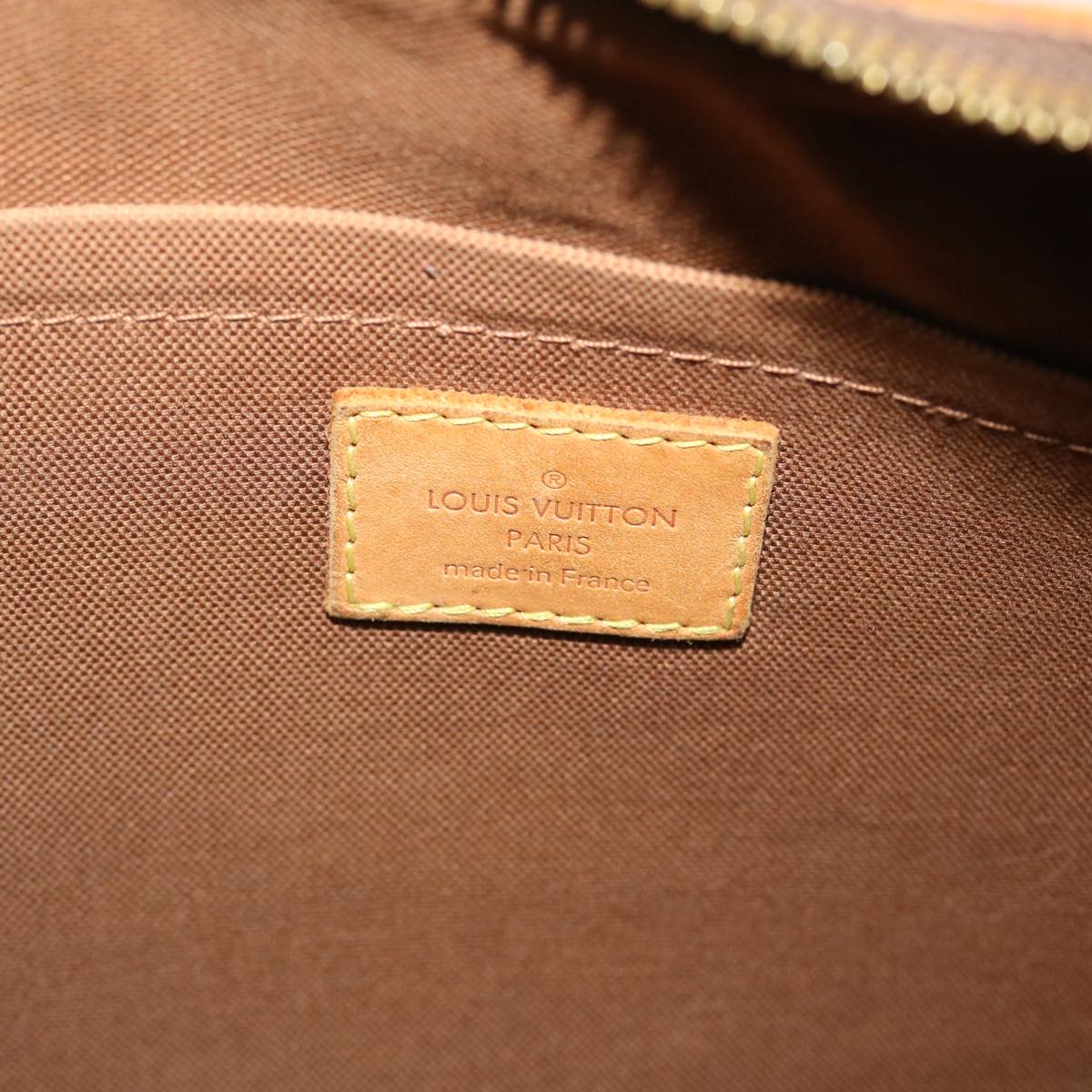 LOUIS VUITTON Monogram Thames GM Shoulder Bag M56383 LV 46575