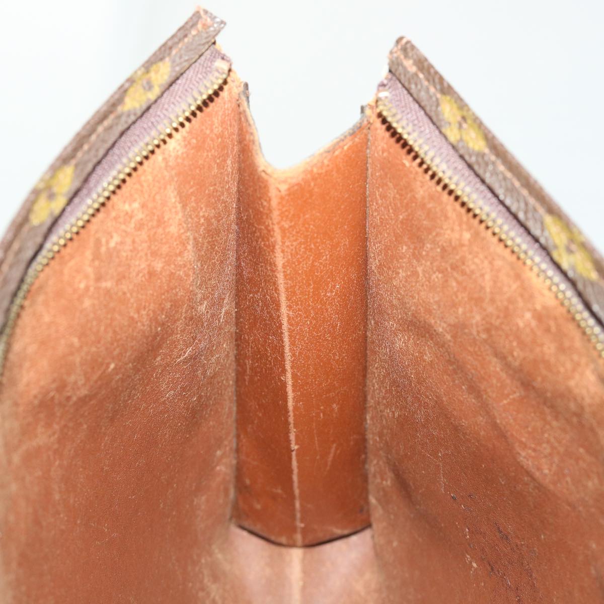 LOUIS VUITTON Monogram Poche Toilette 26 Pouch M47542 LV 46579