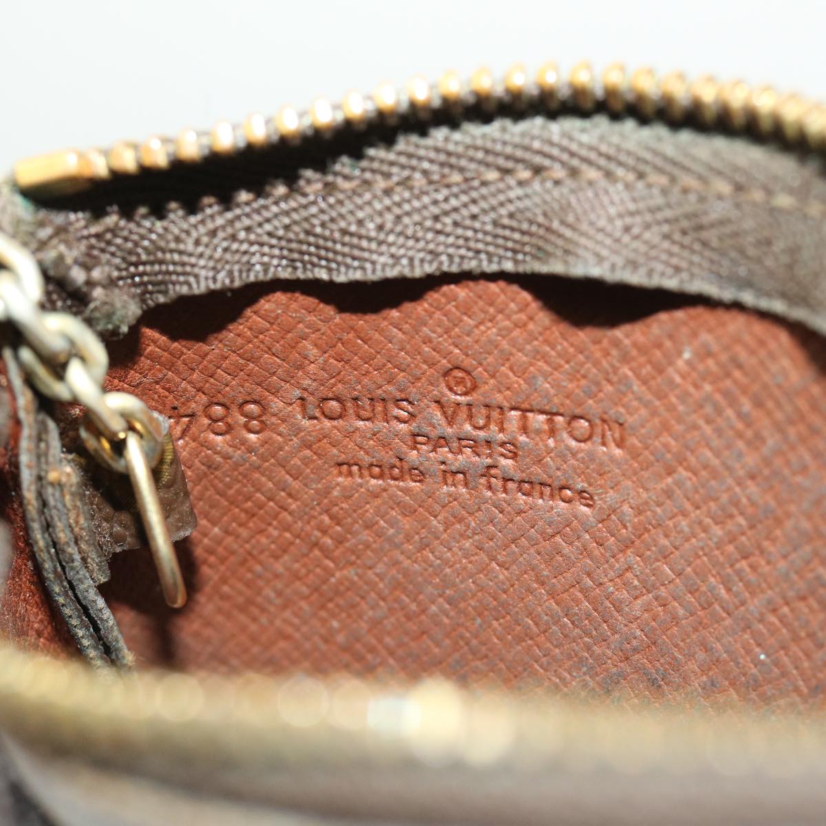 LOUIS VUITTON Monogram Pochette Cles Coin Purse M62650 LV 46586