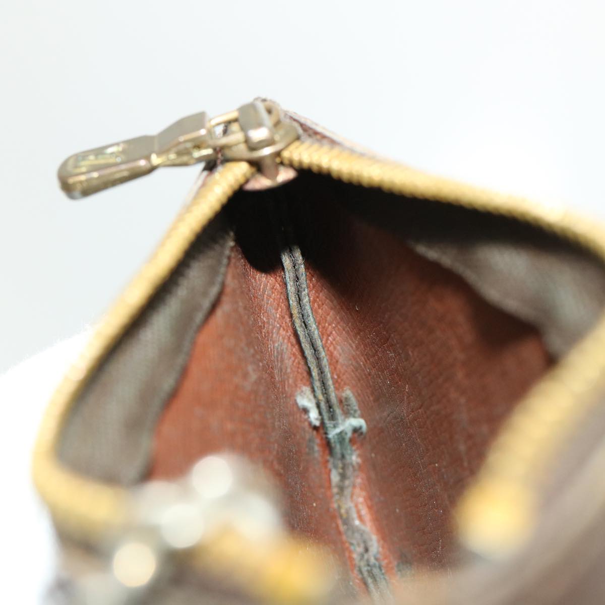 LOUIS VUITTON Monogram Pochette Cles Coin Purse M62650 LV 46586