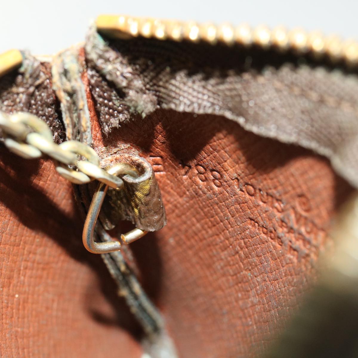 LOUIS VUITTON Monogram Pochette Cles Coin Purse M62650 LV 46586