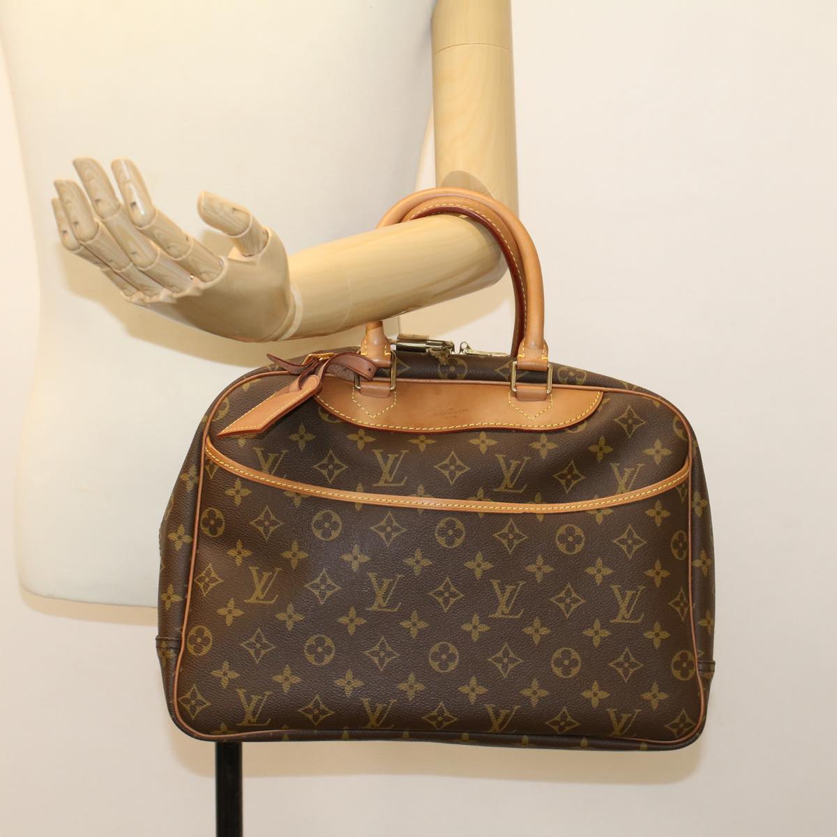 LOUIS VUITTON Monogram Deauville Hand Bag M47270 LV 46589