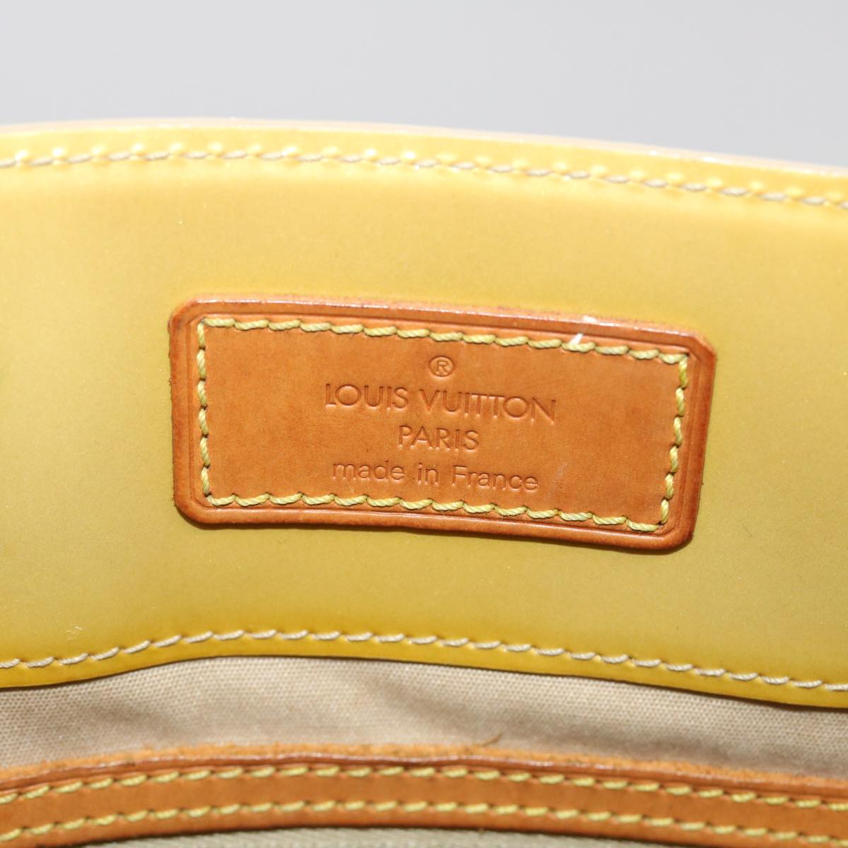 LOUIS VUITTON Monogram Vernis Reade MM Hand Bag Beige M91141 LV 46616