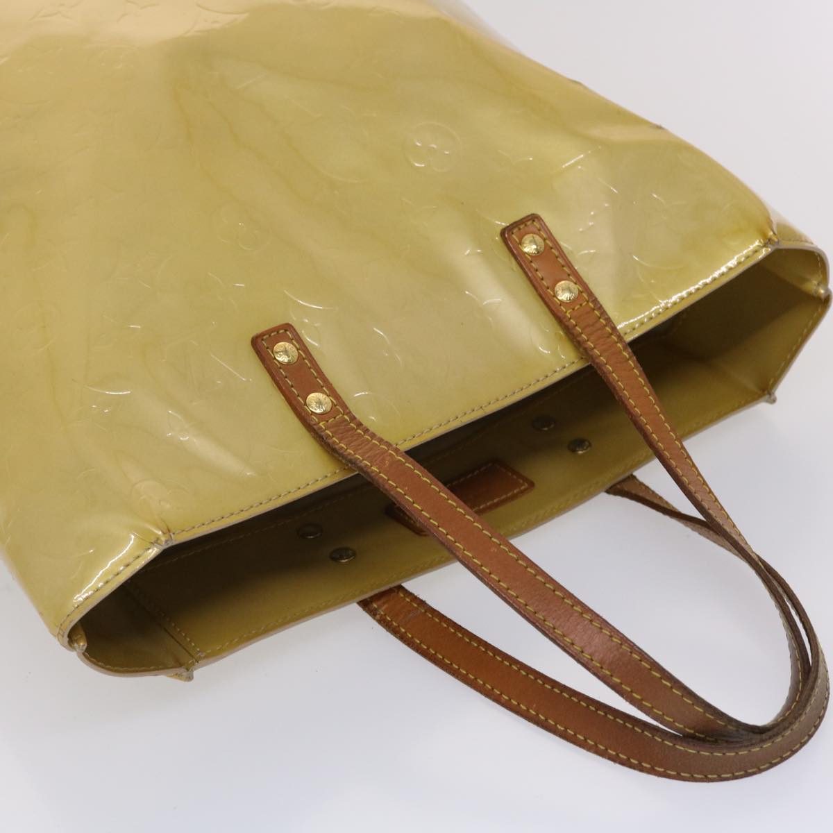 LOUIS VUITTON Monogram Vernis Reade MM Hand Bag Beige M91141 LV 46616
