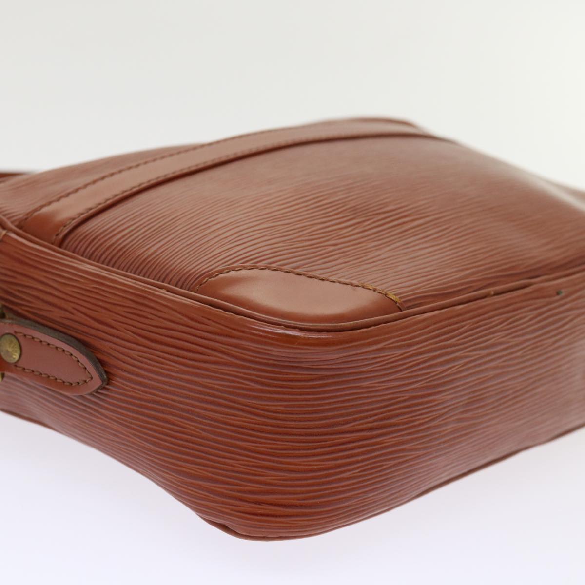 LOUIS VUITTON Epi Trocadero 23 Shoulder Bag Brown M52313 LV 46628