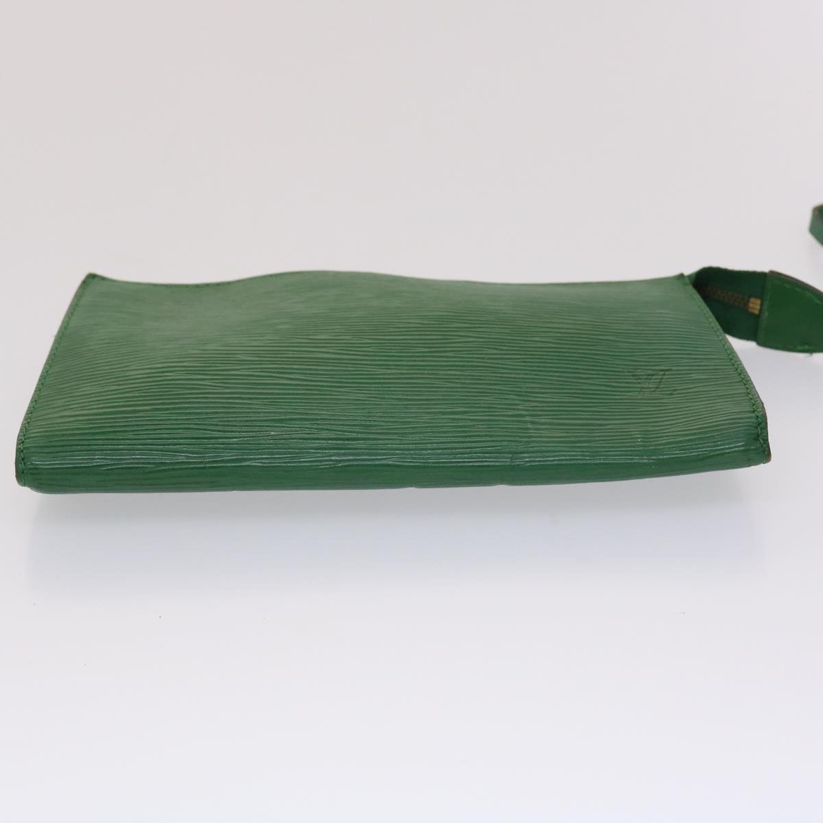 LOUIS VUITTON Epi Pochette Accessoires Pouch Green M52984 LV 46631