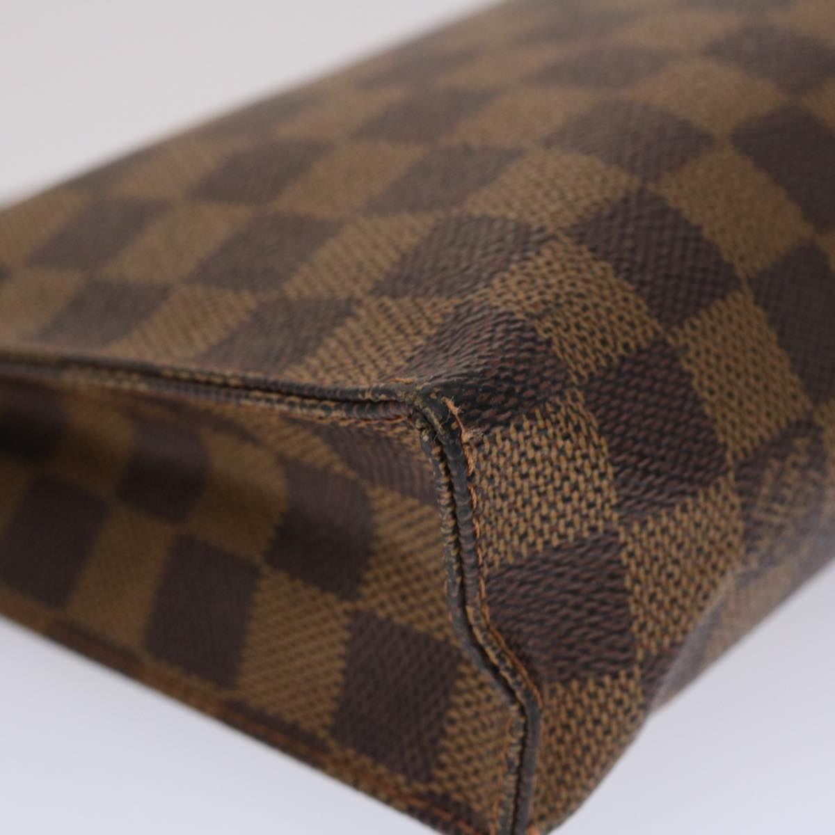 LOUIS VUITTON Damier Ebene Poche Toilette 26 Pouch N47543 LV 46642