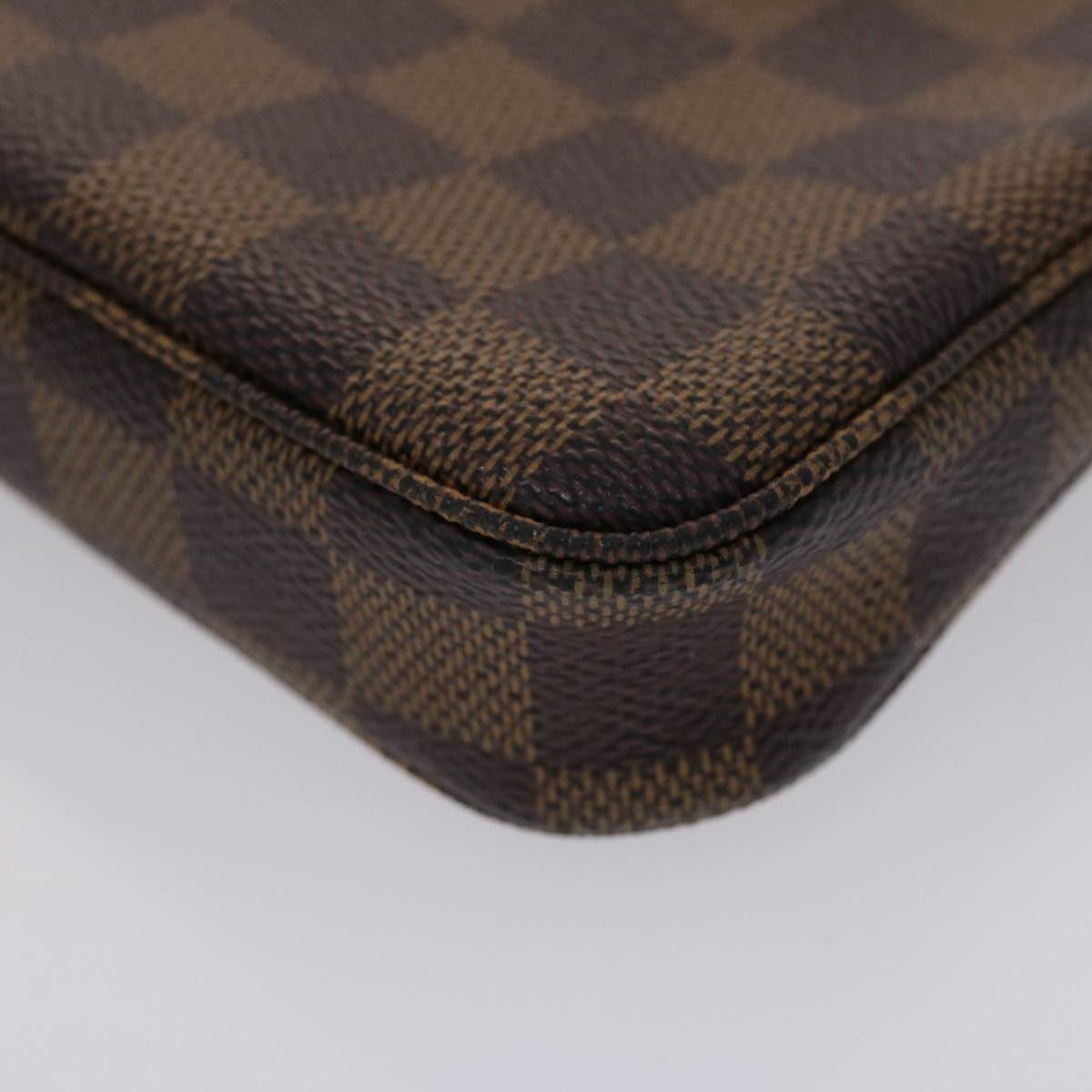 LOUIS VUITTON Damier Ebene Mini Pochette Accessoires Pouch N58009 LV 46648