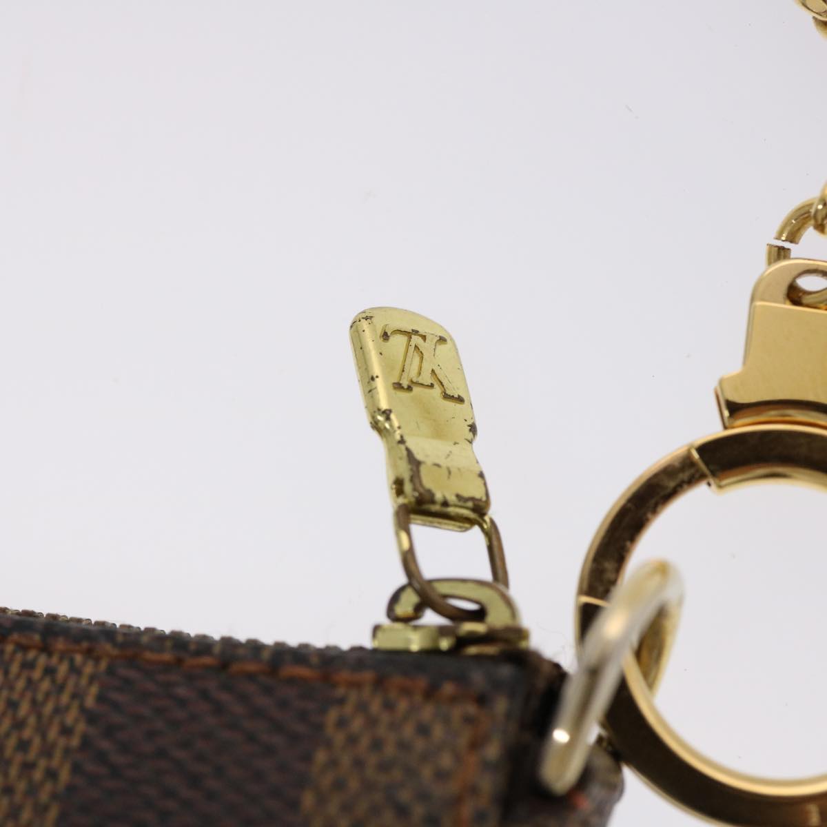 LOUIS VUITTON Damier Ebene Mini Pochette Accessoires Pouch N58009 LV 46648