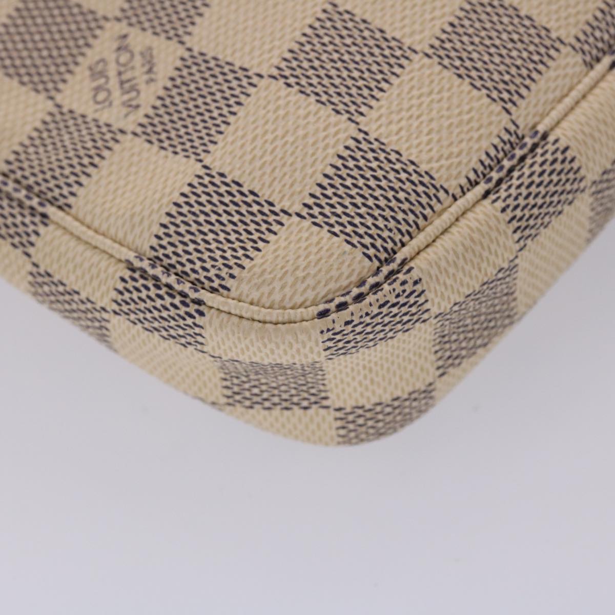 LOUIS VUITTON Damier Azur Pochette Accessoires Pouch N51986 LV 46653