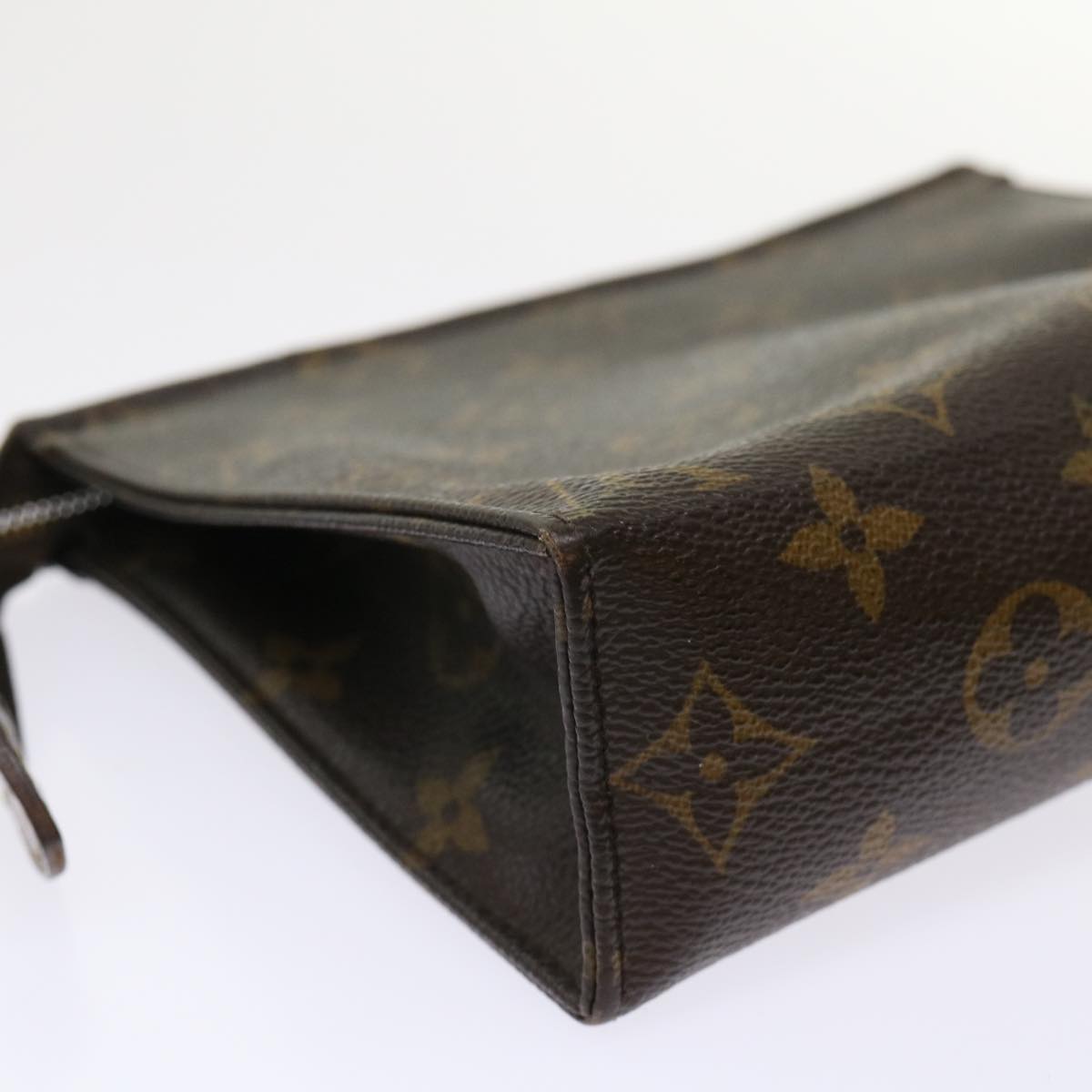 LOUIS VUITTON Monogram Poche Toilette 19 Pouch M47544 LV 46703
