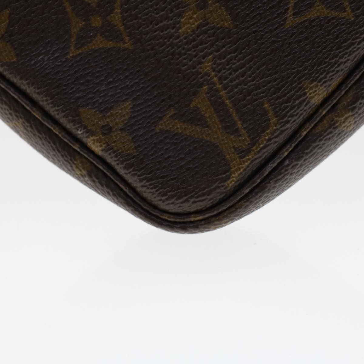 LOUIS VUITTON Monogram Pochette Accessoires Pouch M51980 LV 46704